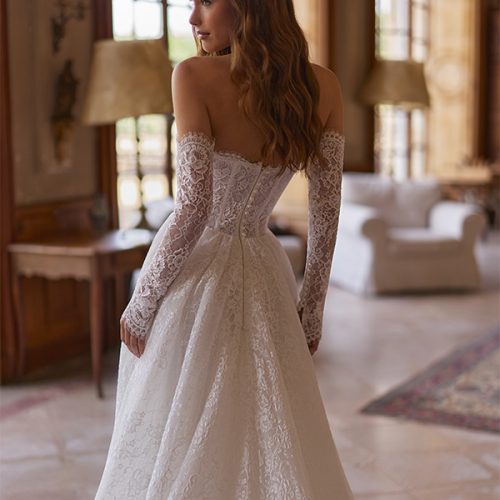elizabeth-passion-mariee-bridal-boutique-01