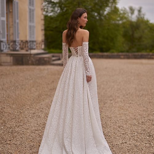 elizabeth-passion-mariee-bridal-boutique-12